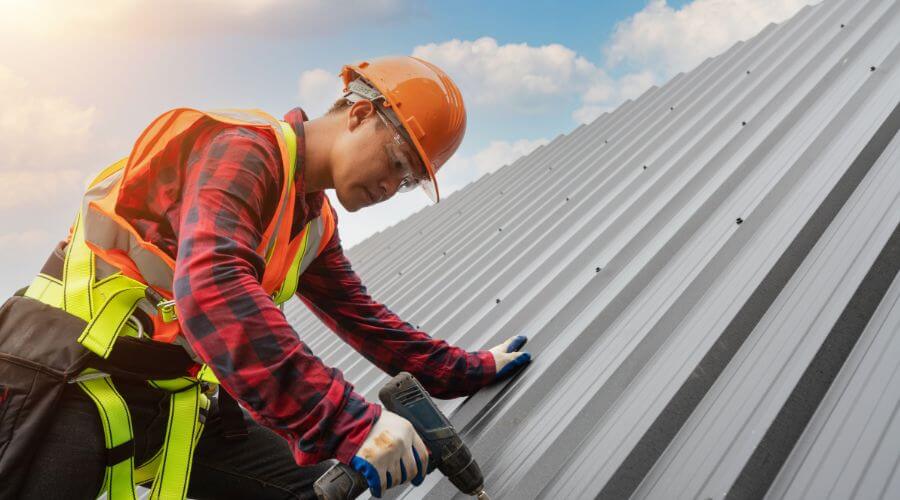 Expert Emergency Roof Repairs services in Ensign, KS